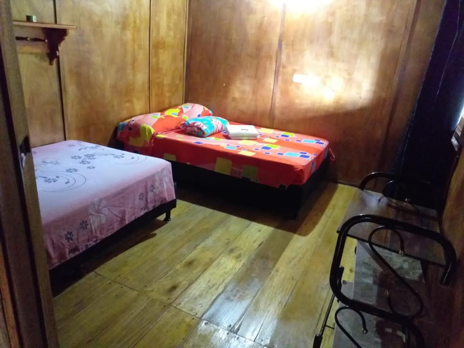 Hostal Gallito Roca Jardín Esterno foto